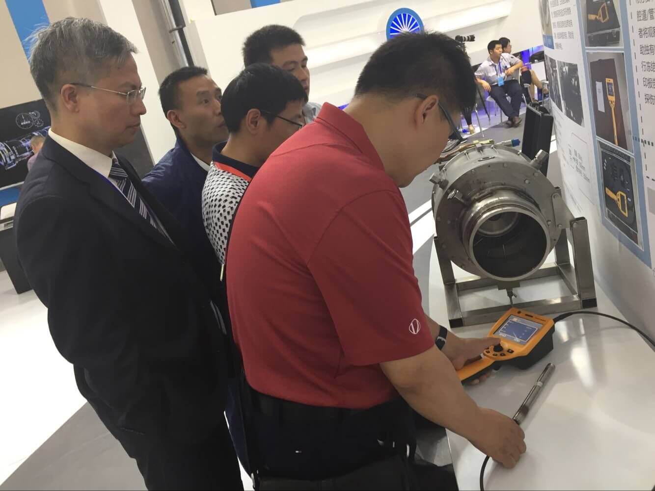  2017貴州裝備工業博覽會古安泰攜百萬高清內窺鏡亮相現場
